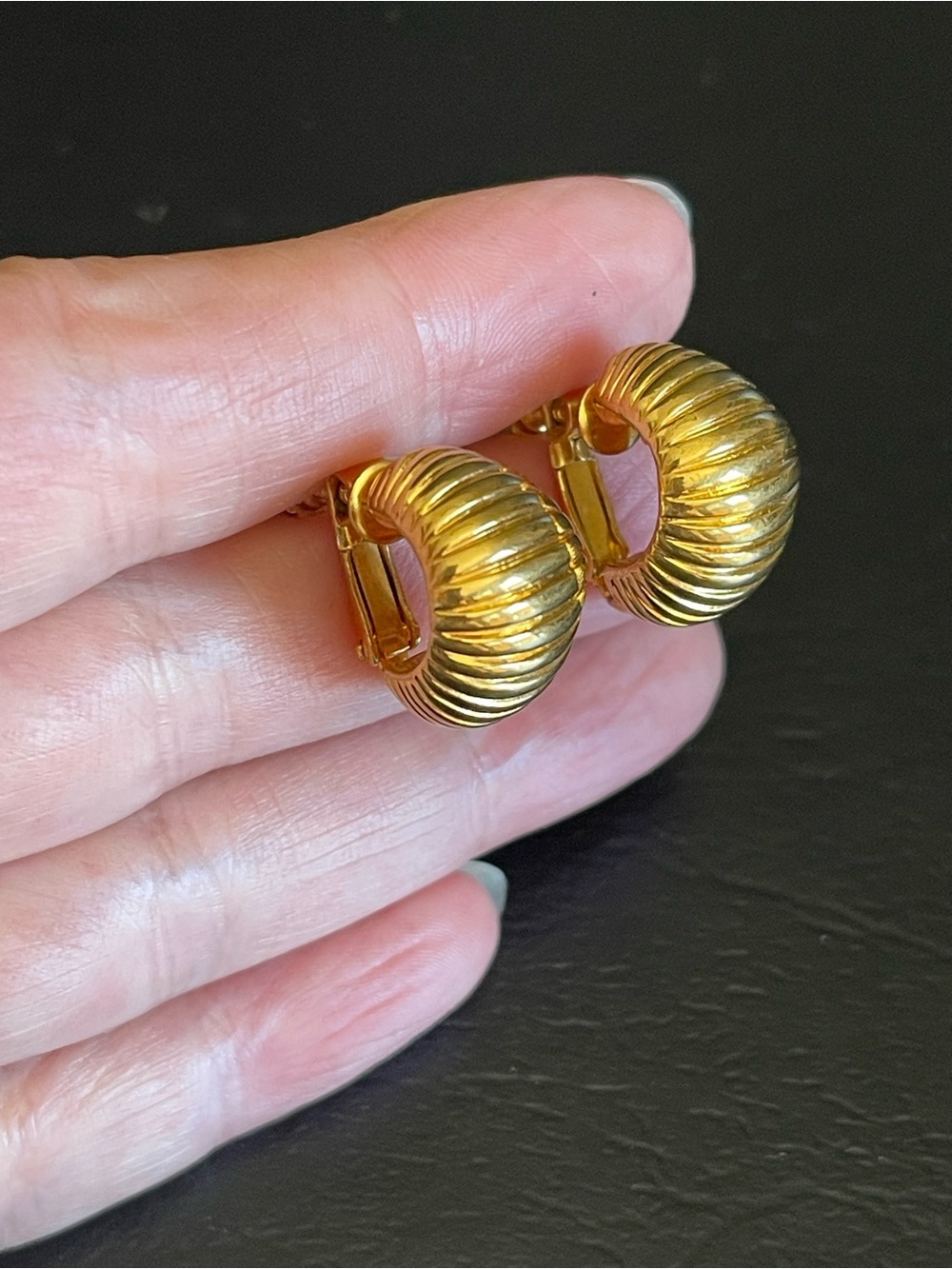 Vintage Napier Gold Ribbed Dome Clip-On Earrings.